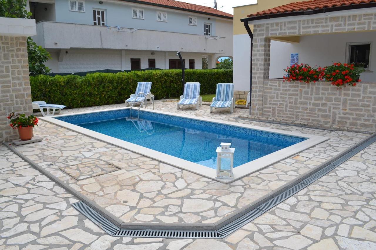 Ara-Zarok Villa Baška Eksteriør billede